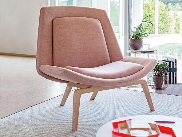 Fauteuil design Norway pied bois massif naturel et revêtement tissu Remix-2 de Kvadrat_0