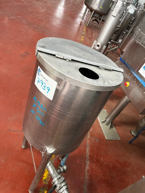 Cuve en acier inoxydable 110 litres d'occasion - référence : e7939 sf_0