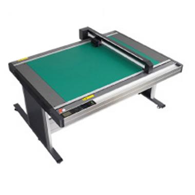 Table de découpe à plat format 120 x 92 cm  - GRAPHTEC FCX 2000-120VC_0