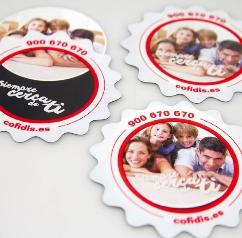 Magnet cadre photo - surface PVC transparente avec fenêtre réservée_0