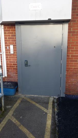 Porte anti-inondation Flo-Secur ST - acier étanche 840mm - options barre anti-panique et coupe-feux_0