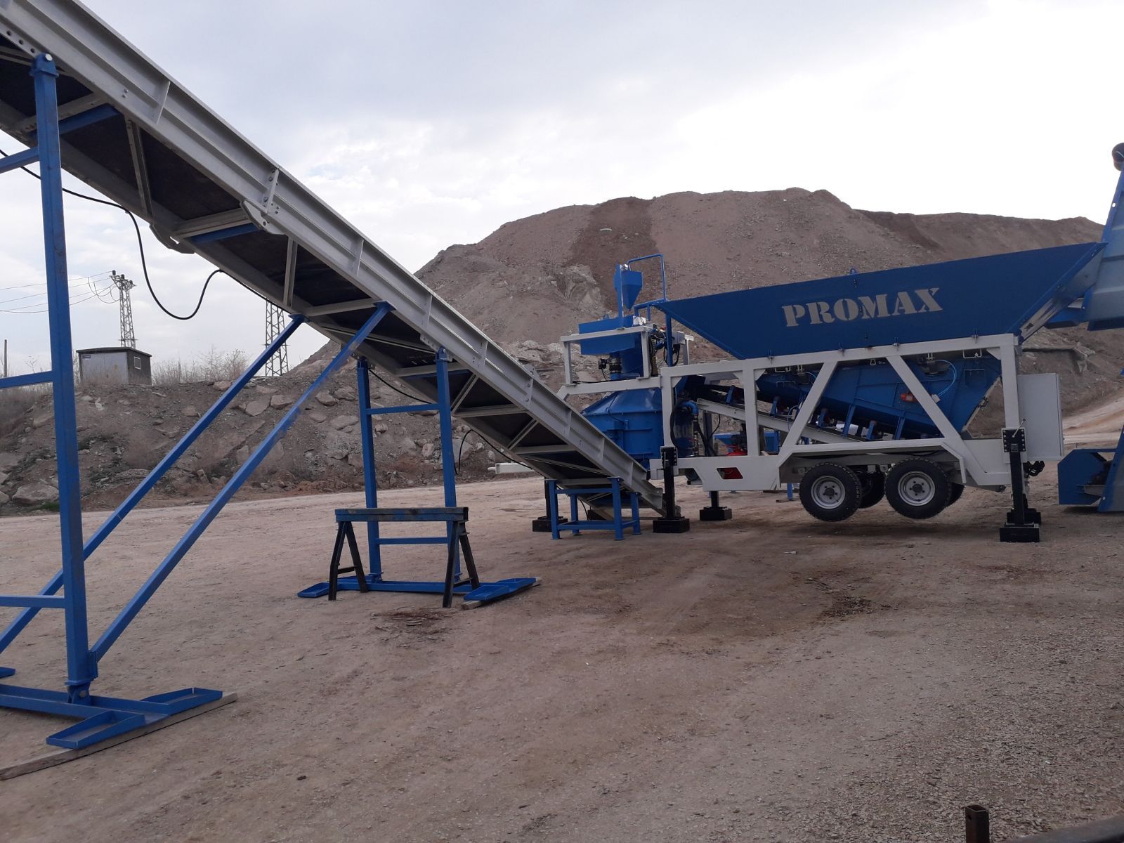 Promax M30 - Centrale à béton mobile - Capacité 30 m³/heure à 120 m³/heure_0