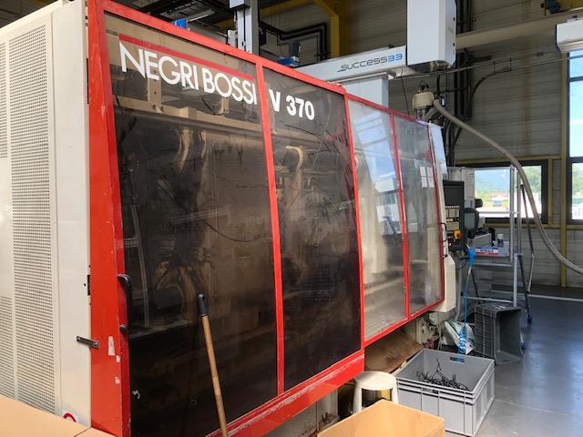 Presse à injecter Negri Bossi 370T V370 - Force de fermeture 3700 kN - Diamètre de vis 70 mm_0