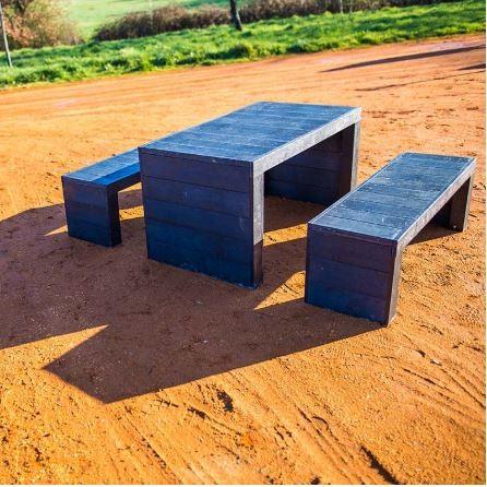 Ensemble Cabourg pique-nique en recyclé - Table et 2 banquettes en plastique renforcé_0