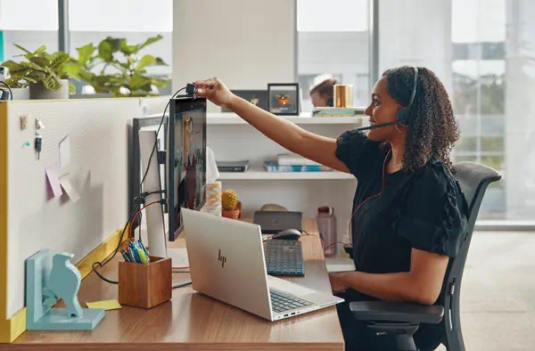 Micro-casque monaural USB-C Poly Blackwire 3215 + prise 3,5 mm + adaptateur USB-C/A (lot)_0