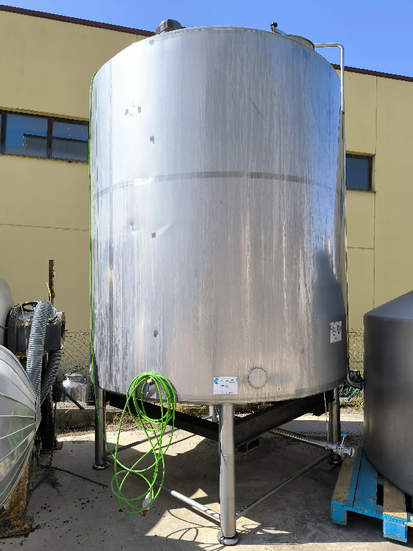 Cuve en acier inoxydable 10.000 litres - référence                        :                         c13912_0