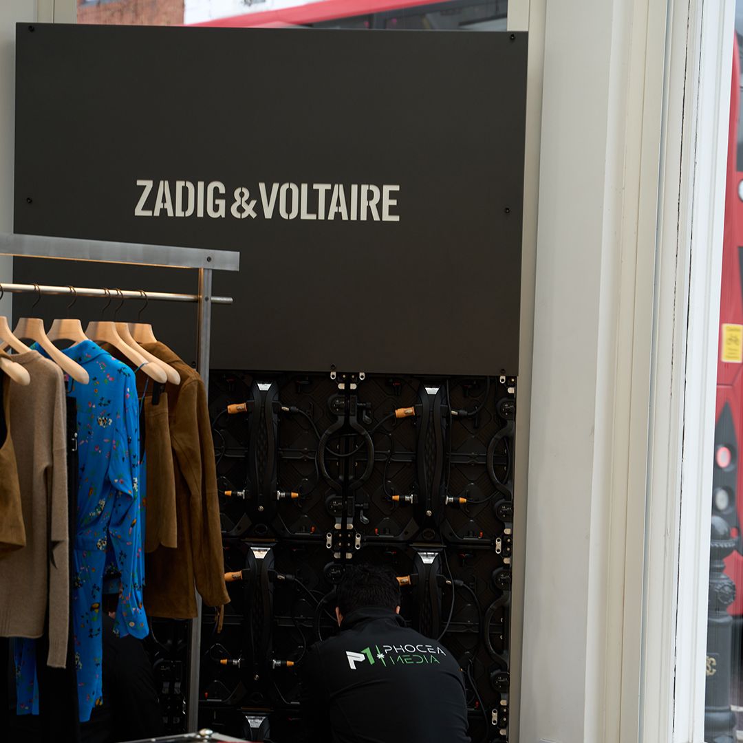 Kakémono digital LED à taille sur mesure, à luminosité réglable -Dimensions 192x96x4,3 cm - MODEL XL_1