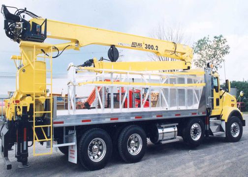 Grue auxiliaire Atlas 300.2V à 300 VCS - modèle performant et robuste_0