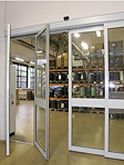 Portes piétonnes battantes automatiques - confort et accessibilité_0