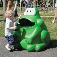Froggo - poubelle publique 52 litres - Glasdon - résistante aux intempéries et durable_0
