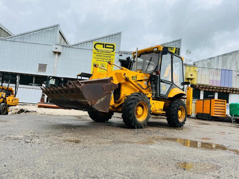 JCB tractopelle 2cx 5.2t (net de tva)_0