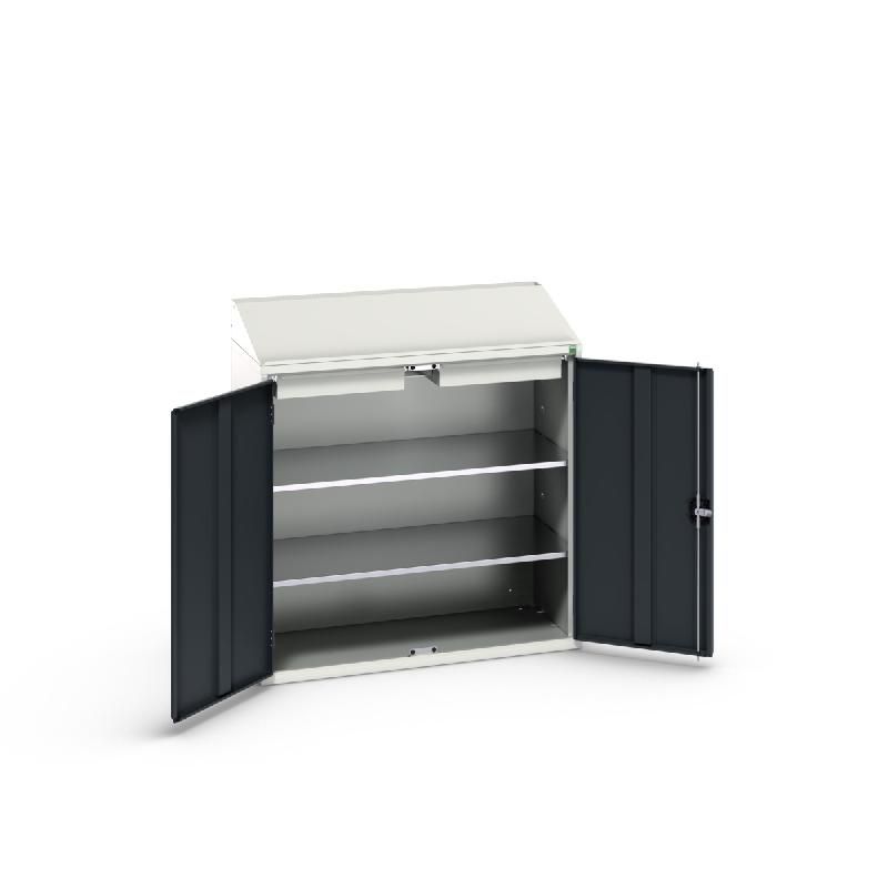 Armoire pupitre éco - châssis en acier soudé, dessus incliné, armoire verrouillable, 2 portes renforcées et tablettes réglables_0