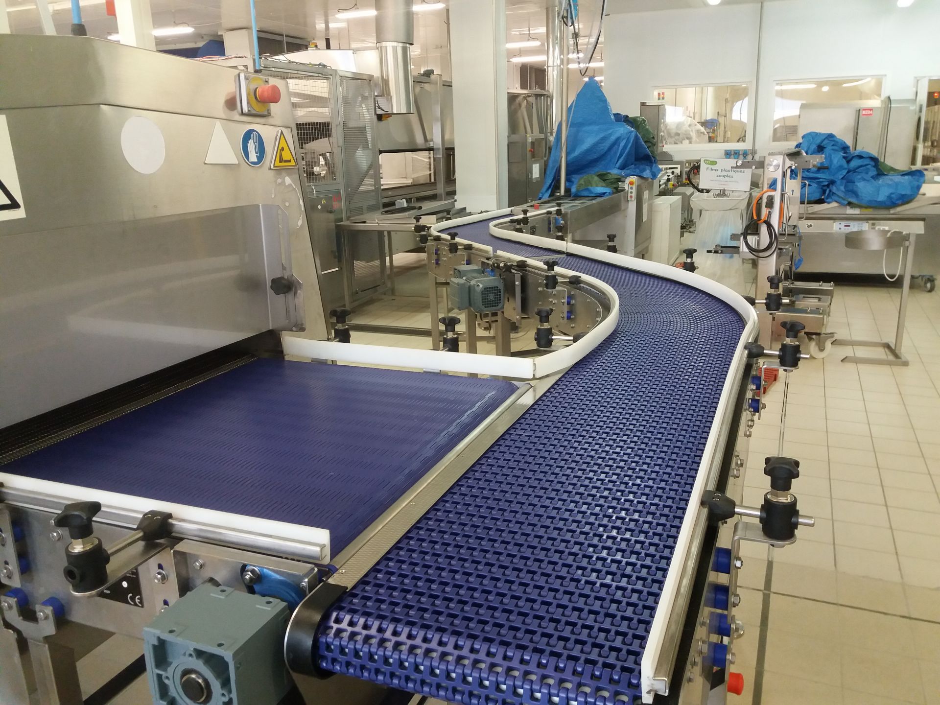 Convoyeur à tapis modulaire_1