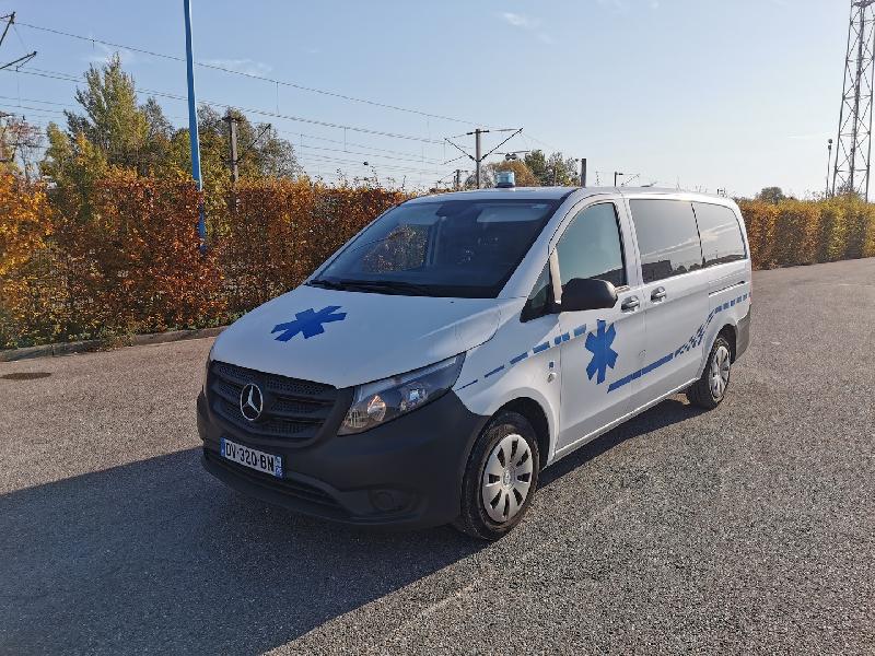 Ambulance mercedes benz vito 2015 191 000 km type a1 - occasion_0