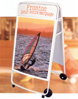 Chevalet de trottoir - Avec roulettes_0