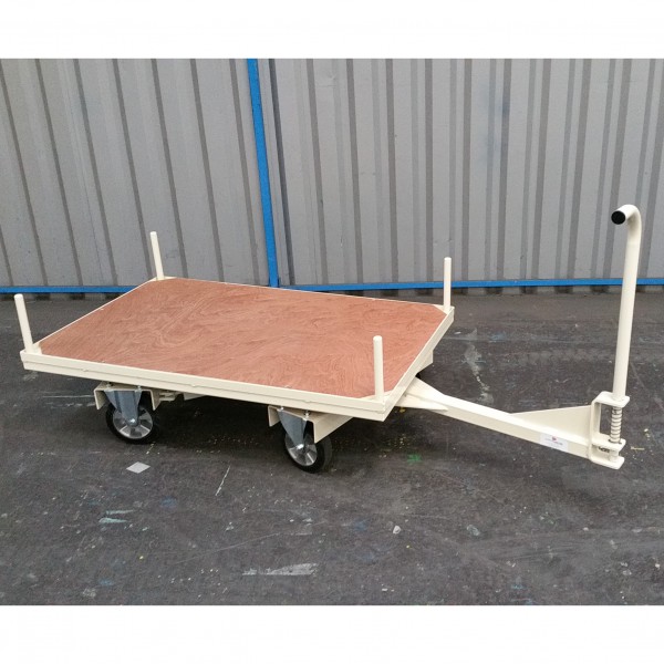 Base roulante tractable et ergonomique à double essieux directionnels pour le transport de bacs plastique jusqu'à 550kg dans le secteur industrie automobile_0