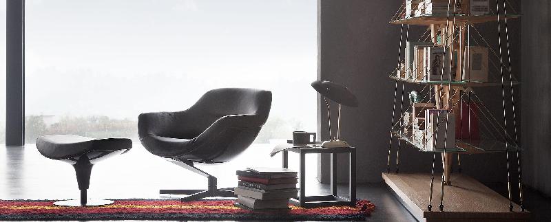 Fauteuil tournant sur base fixe avec appui-tête réglable - coque en fibre de verre et rembourrage en polyuréthane_0