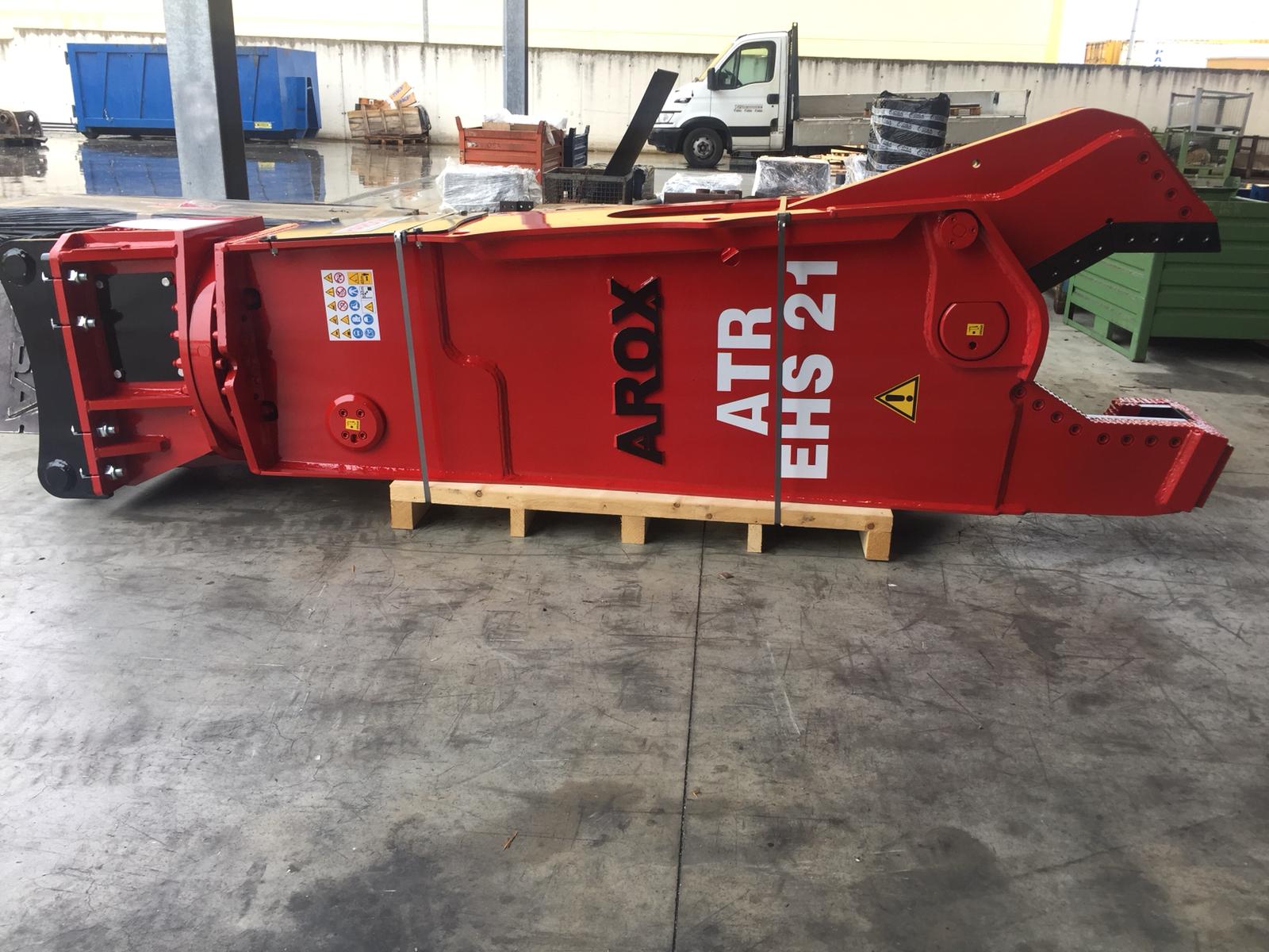 Cisaille en bout de pelle - Marque Minelli ou ATR OSA - Compatible tout poids de pelles - Avec ou sans rotor 270° ou 360°_0