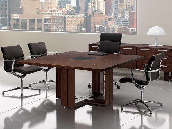 Table de réunion carrée Harper avec plateau et piètement en bois_0