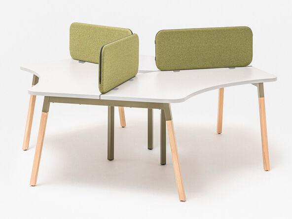 Bureau 3 personnes en étoile avec plateau mélaminé et pieds en bois massif Ogi W MDD_0