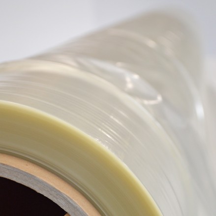Film plastique ignifugé 50 µm - PLASTIFLAM® 2209 - Décoration et protection en polyuréthane translucide_0