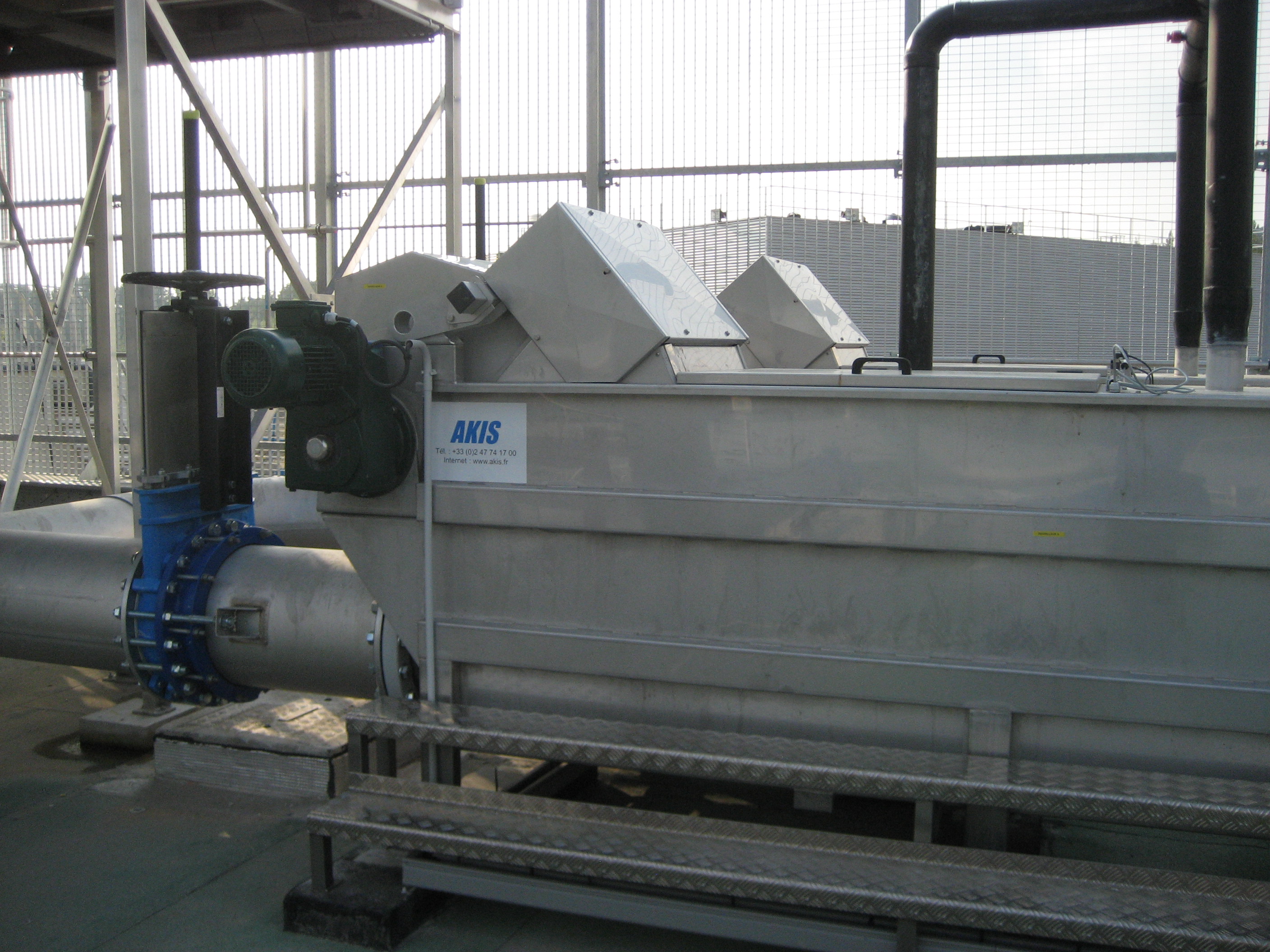 Tamis en caisson inox - séparation solides et eaux - construction acier inoxydable_0
