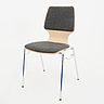 109 Classic - Chaises empilables en bois et acier, garnitures tapissées - Meubles Gaille SA_0