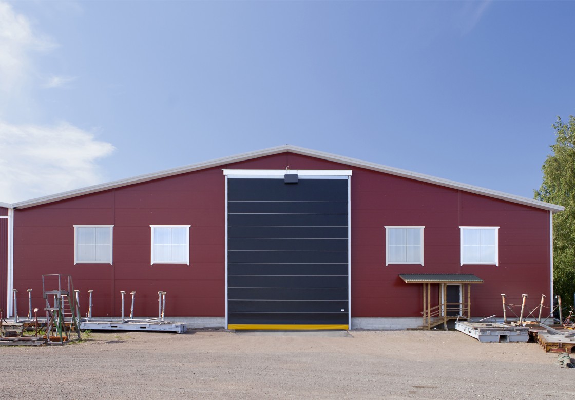 Porte sectionnelle industrielle NK4L Warm Lite - automatique, repliable en plafond, pleine en métal, isolation phonique et thermique - 12000 x 8000 mm_1