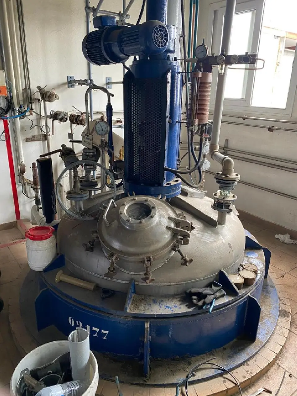 Réacteur inox 3600 litres d'agitation et demi tige d'occasion - référence : c6152 sf_0