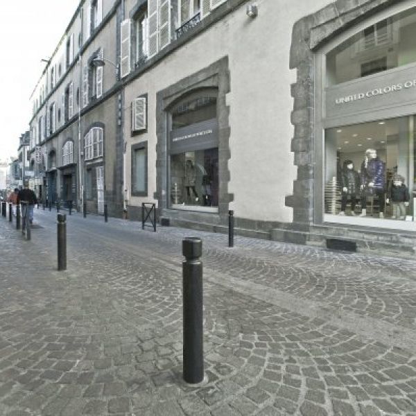 Gorge - Potelets fixes - Virage S.A. - Acier peint sur galva - Diamètre 76 mm ou 102 mm - Hauteur 900 mm ou 1200 mm_0