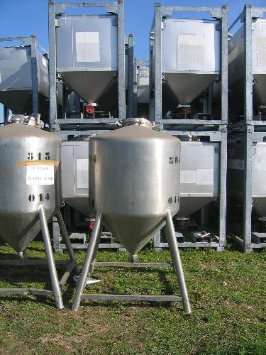 Cuve simple enveloppe Armor inox 500 litres d'occasion - fond conique, trou d'homme Ø400 mm, vidange Ø50 mm_0