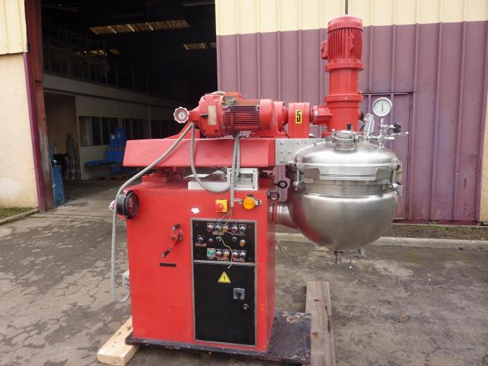Mélangeur sous vide d'occasion - 100 litres - cuve basculante - marque Pressindustria Chemical Equipment_0
