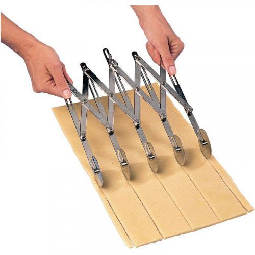 ROULEAU EXTENSIBLE DIT MULTICOUPE PROFESSIONNEL MATFER - 5 ROULETTES