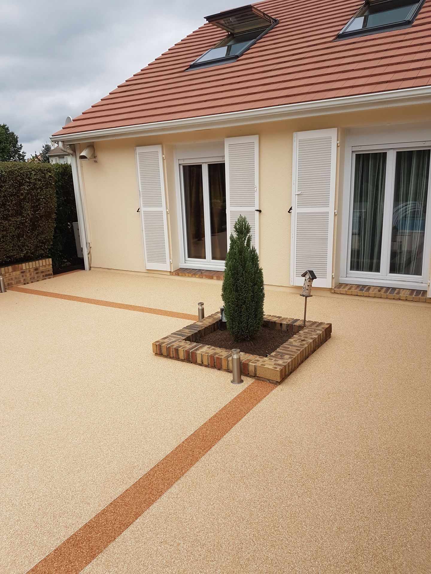 Sol drainant le Tapis de Marbre pour allées de jardin, terrasses, entrée garage_0