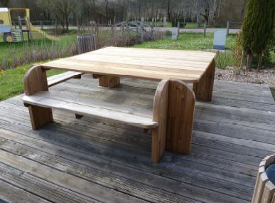 Table publique Elite Carrée PMR - EC230 PMR - 2,30m x 2,30m x 0,75m - Bois traité autoclave classe IV_0