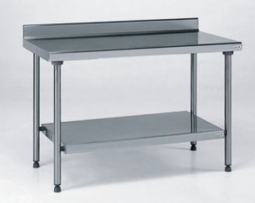 Table inox adossée avec étagère basse TOURNUS EQUIPEMENT - Référence 424 995 - Fabriquée en France - Dimensions 1600x700x900/1000 mm_0
