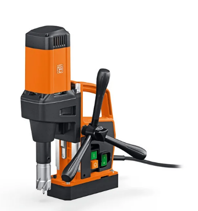 Perceuse carotteuse magnétique pour le perçage de noyaux jusqu'à 32 mm sur le chantier - KBE 32_0