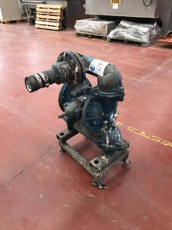 Pompe pneumatique à double membrane aodd sandpiper eb3-m tn-3-a d'occasion - référence                        :                         c6973_0