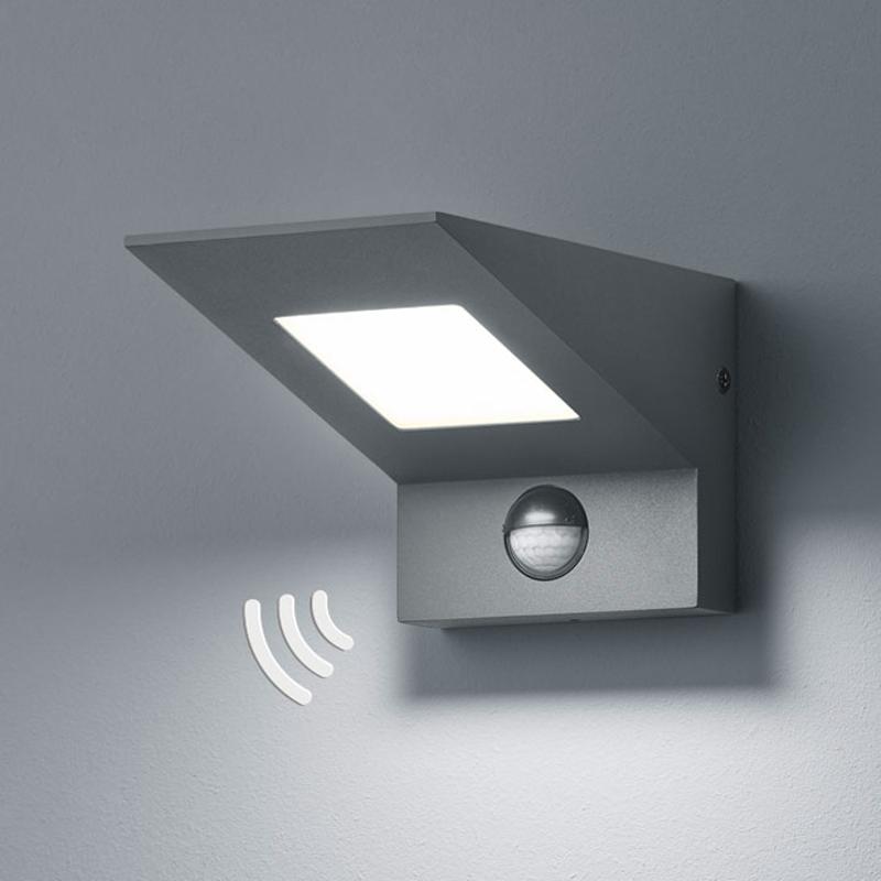TRIO LIGHTING APPLIQUE D\'EXTÉRIEUR NELSON, AVEC CAPTEUR