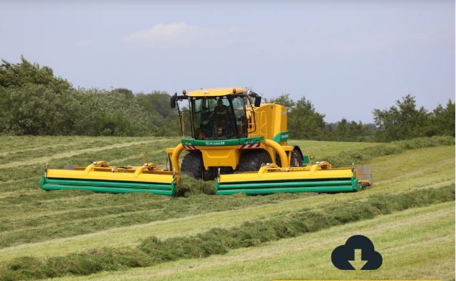 Récolteuse d'ensilage automotrice CM4240 - PMC Harvesters Ltd - fusion centrale et latérale_0