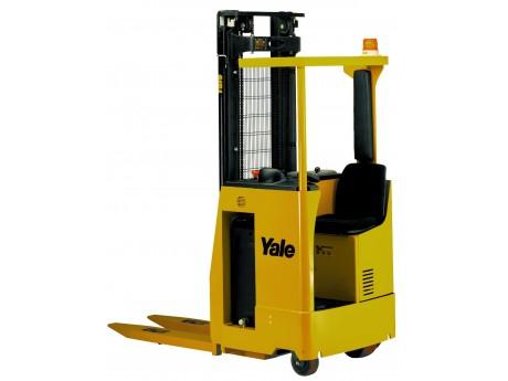 Gerbeurs de palettes MS15S - Yale - 1500 kg, mât panoramique, électrique 24V, levée jusqu'à 4626mm_0