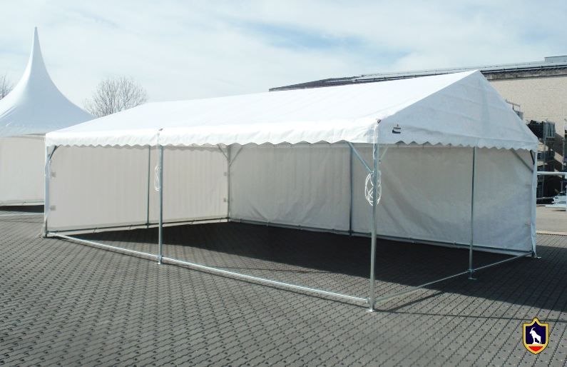 Tente de réception 8x4m - Structure sur mesure de la société Schreiber avec 196 ans d'expérience_0