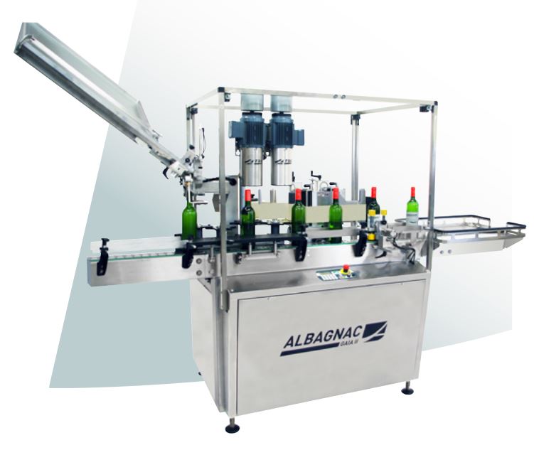 Étiqueteuse industrielle à double tête de capsulage - Gaia II - 2000 - Cadence de 2400 bouteilles/heure_0