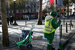 Roul'sac - Poubelle publique avec châssis acier anticorrosion, roues increvables et personnalisable_0