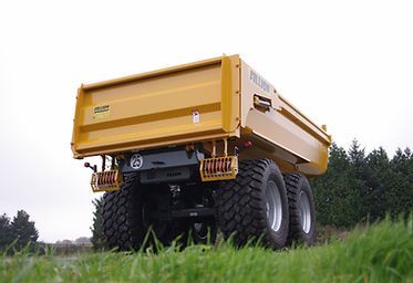 TP 240 - Bennes TP Fillion Remorques - Charge utile 18 000 kg - Volume 16 m³ - Longueur 7 m_0