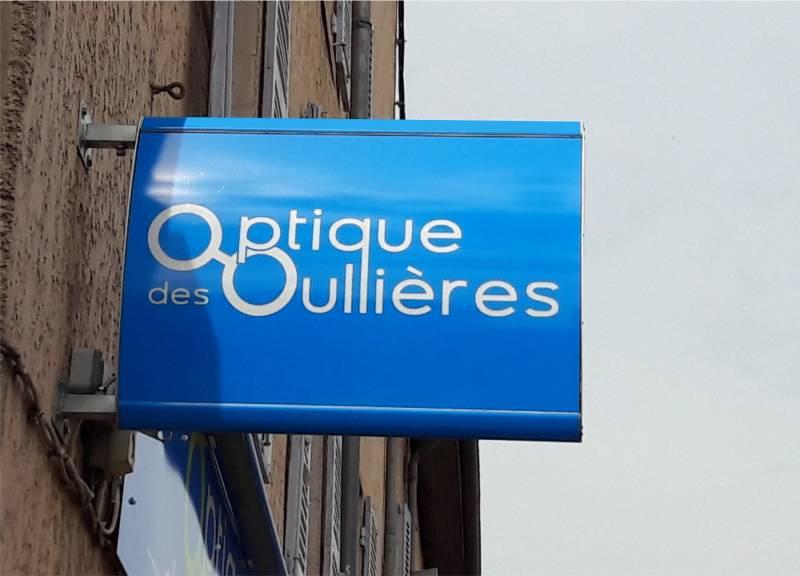 Enseigne lumineuse personnalisée - Premium Pub - caissons lumineux sur mesure, simple ou double face_0