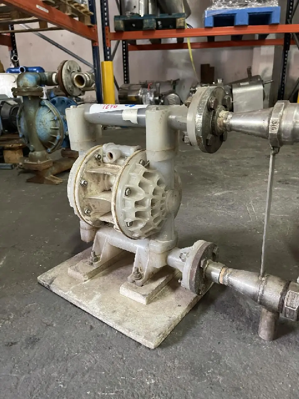 Pompe pneumatique à double membrane aodd versa-matic e5 d'occasion - référence                        :                         c9471_0