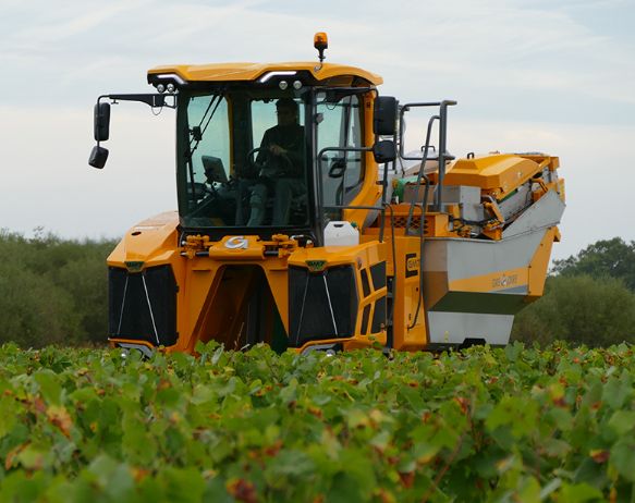 Gm7.4 machine à vendanger - gregoire - puissance 136 ch (100 kw) à 2 200 tr/min_0