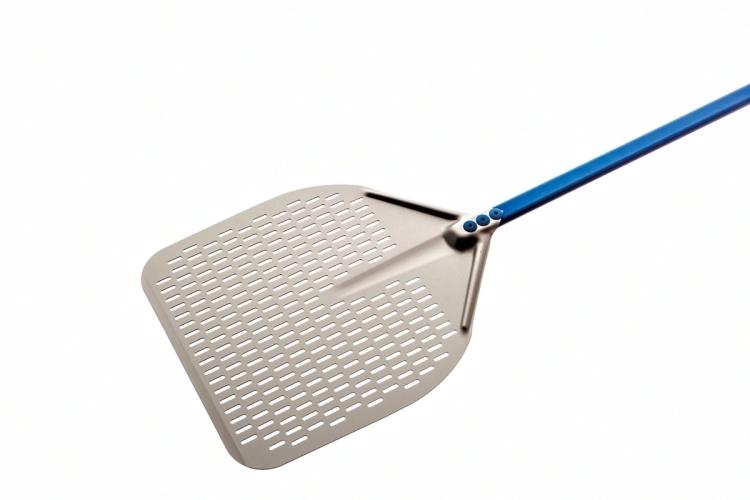 Pelle carrée perforée en aluminium 33x33 cm - Manche 1,5 m_0