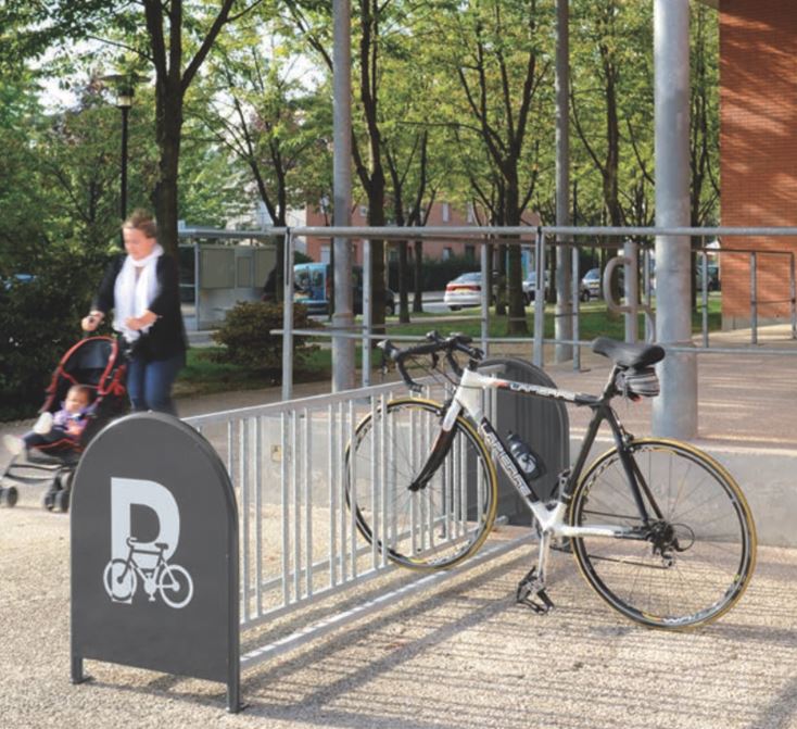 Support vélos en acier - 16 places pour 8 vélos en face à face - Finition galvanisée et signalétique incluse_0